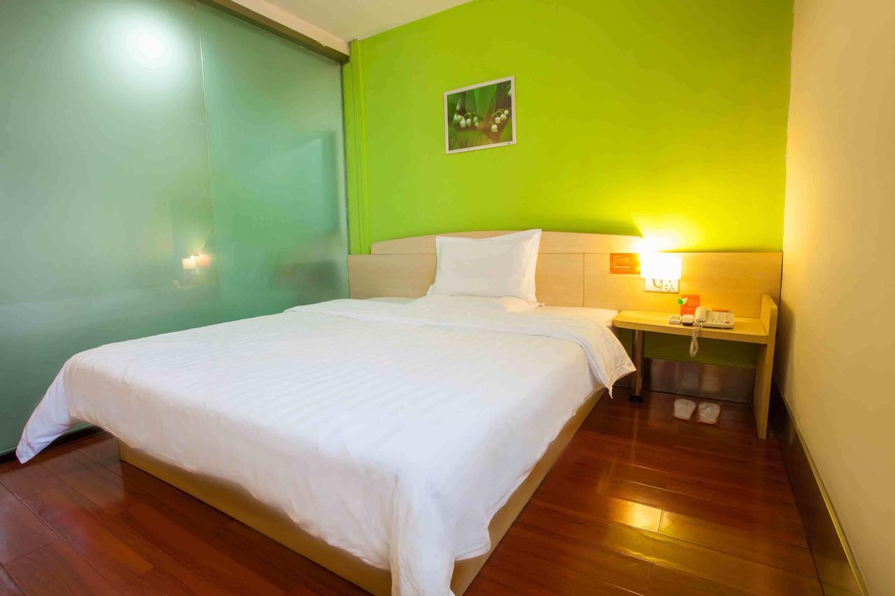 7Days Inn Ji'Nan Railway Station North Square Tế Nam Ngoại thất bức ảnh